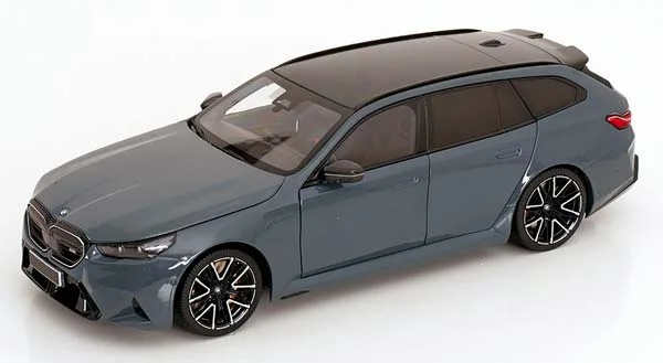 BMW M5 TOURING 2024 GREY METALLIC / БМВ M5 ТУРИНГ СЕРЫЙ МЕТАЛЛИК